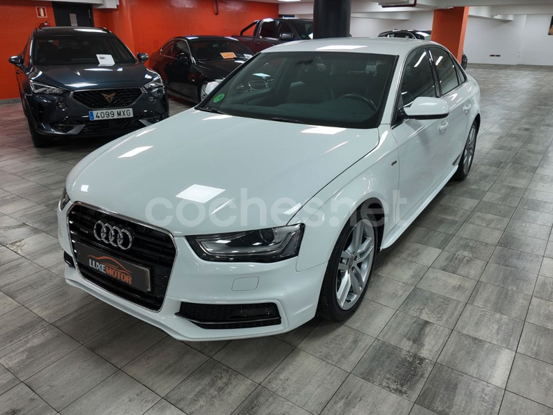 AUDI A4 2.0 TFSI quattro S tronic S line edition