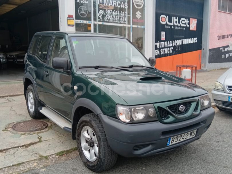 NISSAN Terrano II 2.7 TDi Comfort