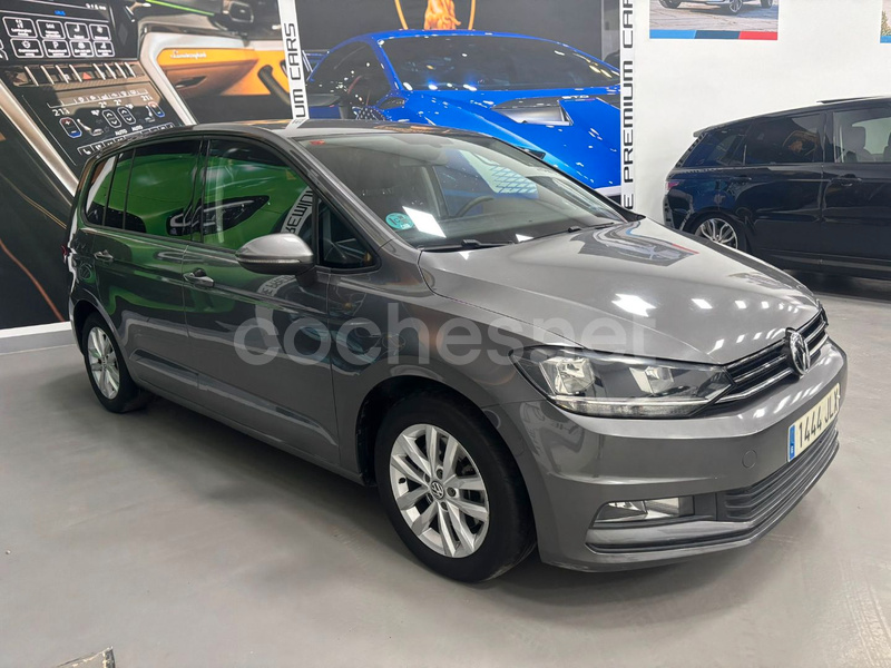 VOLKSWAGEN Touran Advance 1.6 TDI DSG