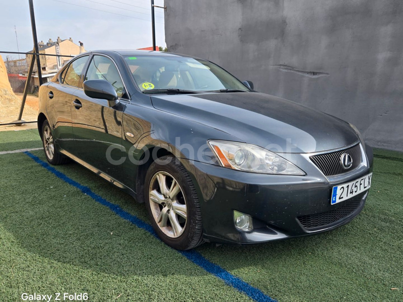 LEXUS IS220d Luxury