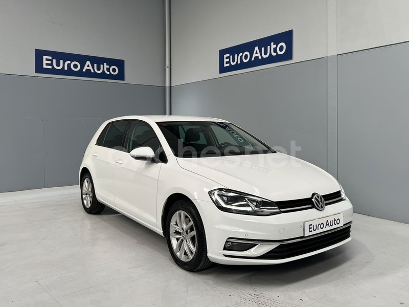 VOLKSWAGEN Golf Advance 1.6 TDI