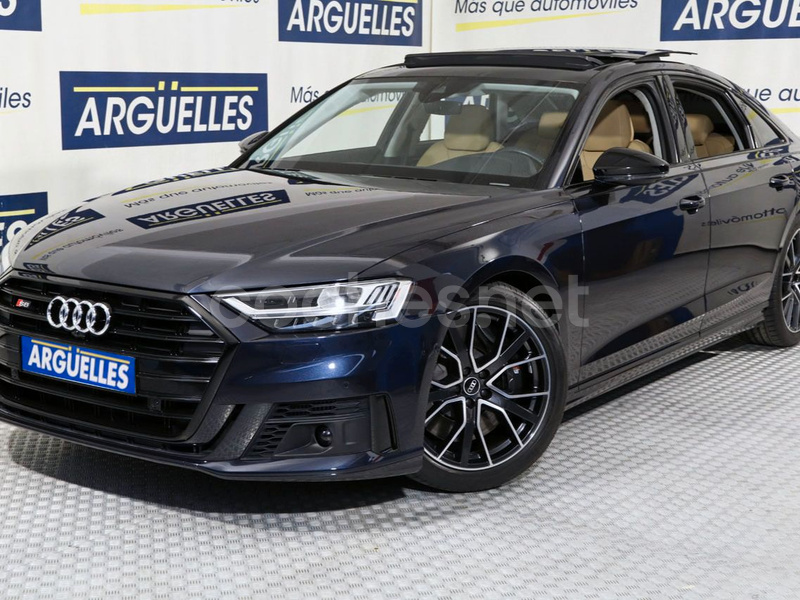 AUDI A8 S8 TFSI quattro tiptronic