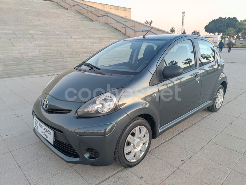 TOYOTA Aygo 70 Live