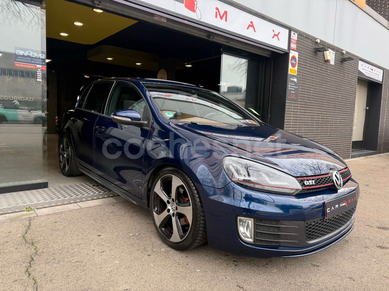 VOLKSWAGEN Golf 2.0 TSI DSG 6 vel GTI