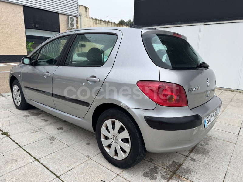 PEUGEOT 307 2.0 HDi 90 XR Clim