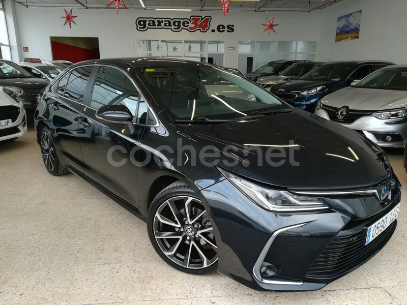 TOYOTA Corolla 1.8 125H BUSINESS ECVT