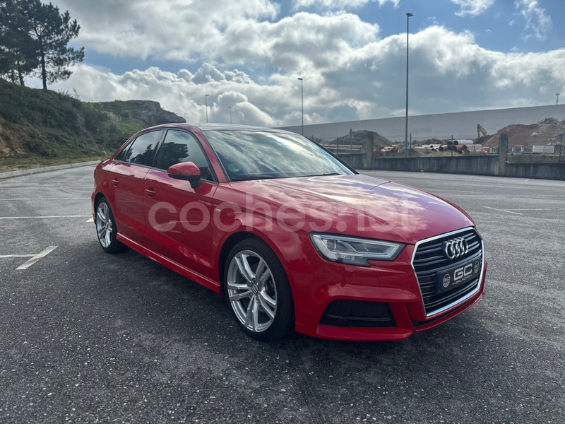 AUDI A3 Sedan S line 35 TDI S tronic