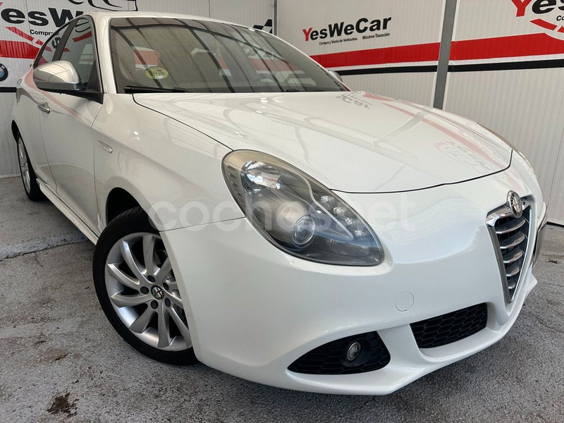 ALFA ROMEO Giulietta 1.6 JTDm S.E. Veloce
