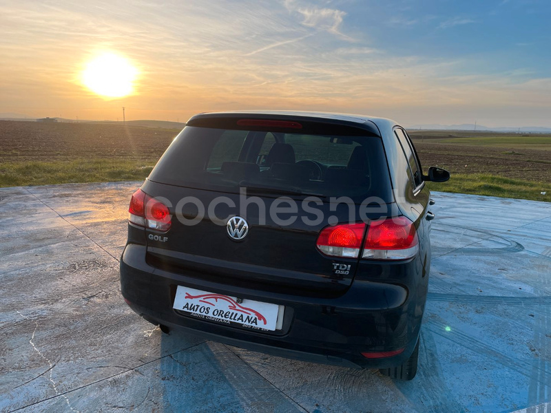 VOLKSWAGEN Golf 1.6 TDI DPF DSG Sport