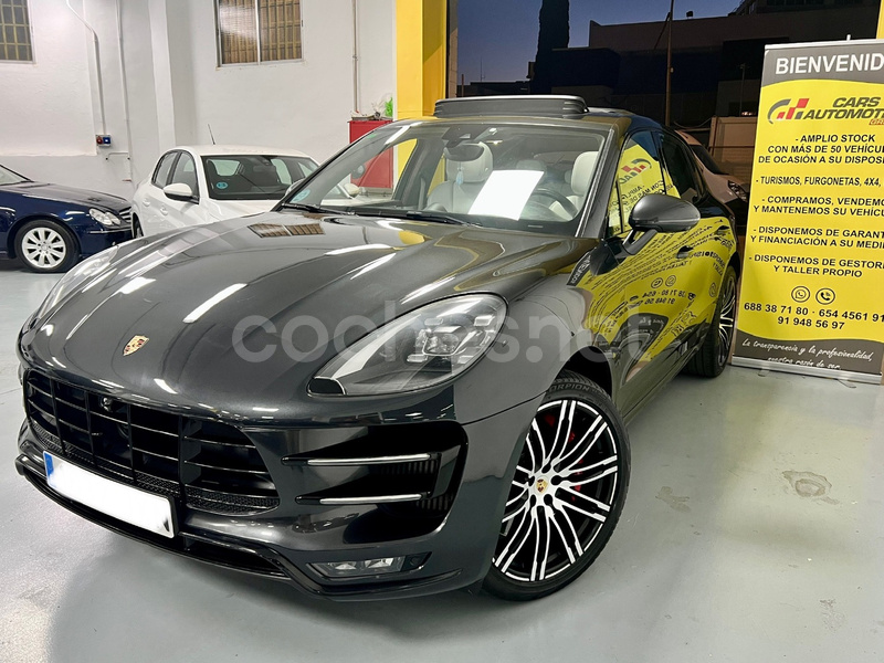 PORSCHE Macan Turbo con paquete Performance