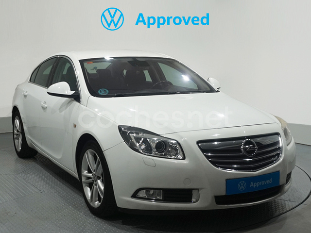 OPEL Insignia 1.6 Turbo Edition