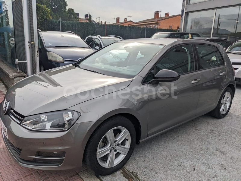 VOLKSWAGEN Golf Advance 1.6 TDI BMT