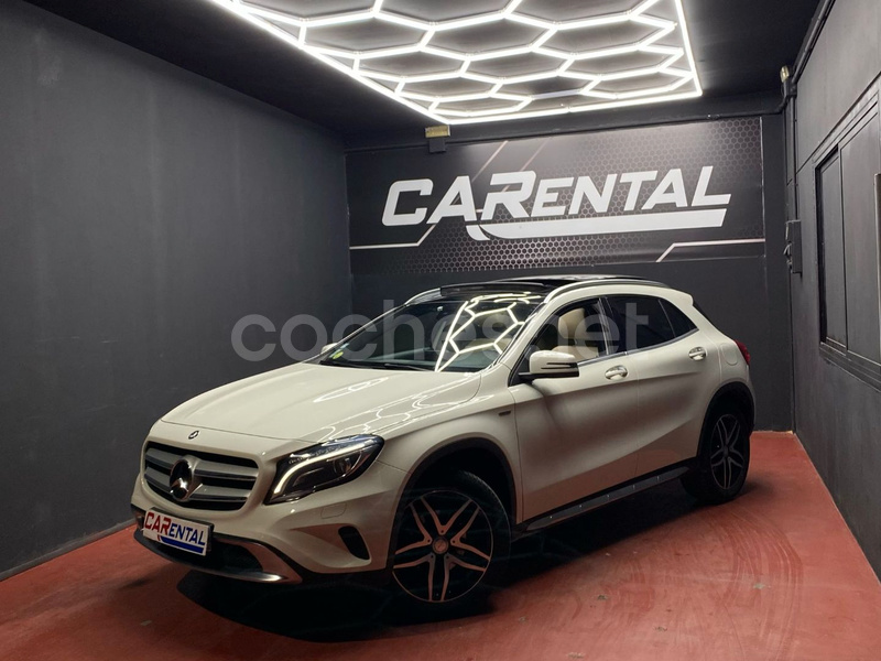 MERCEDES-BENZ Clase GLA GLA 200 d Style