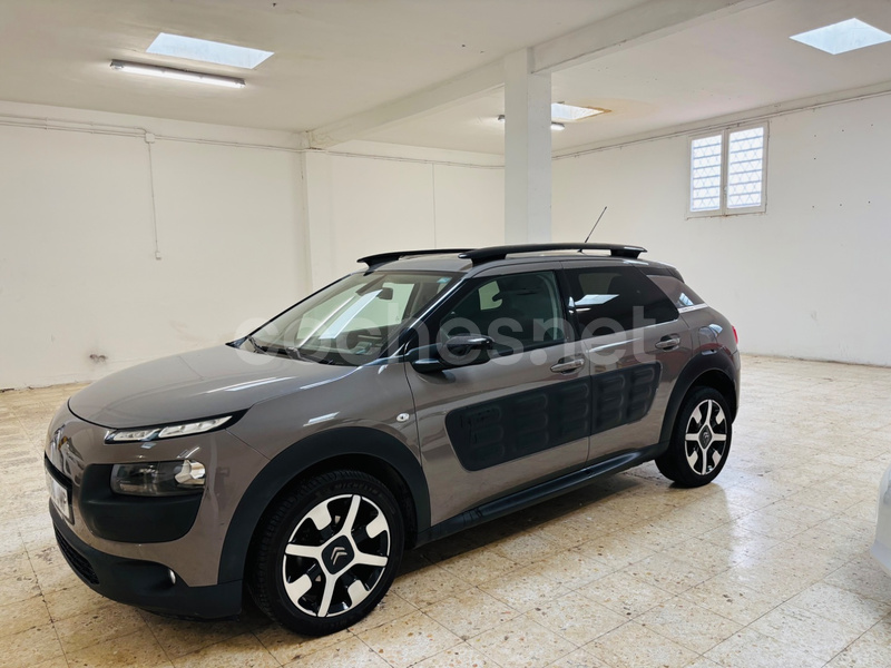 CITROEN C4 Cactus PureTech SS Shine Edition