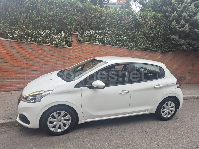 PEUGEOT 208 ACTIVE 1.2 PureTech GLP