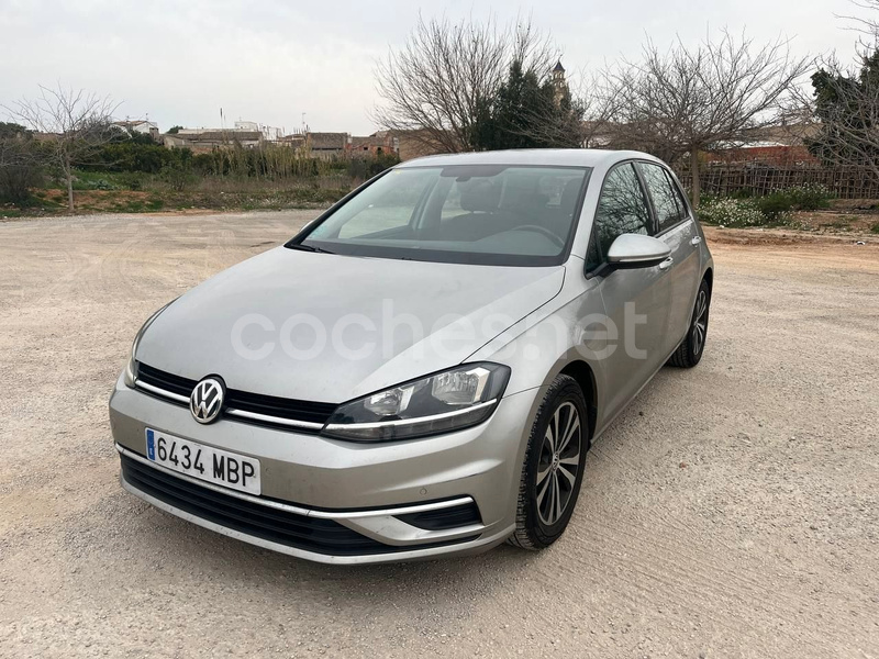 VOLKSWAGEN Golf Advance 1.6 TDI DSG