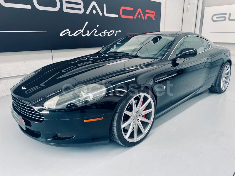 ASTON MARTIN DB9 Coupe Touchtronic 2