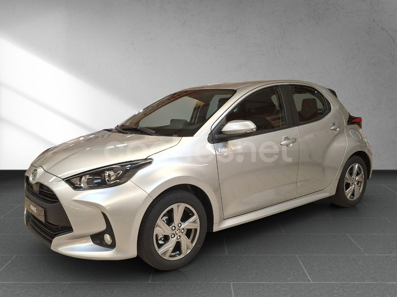 TOYOTA Yaris 1.5 120H Active Plus