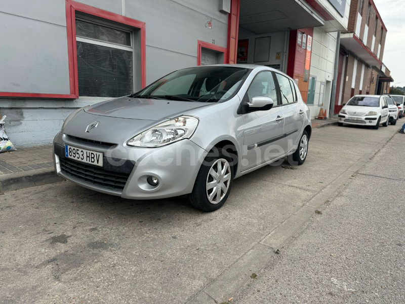 RENAULT Clio Authentique dCi 75 eco2 E5