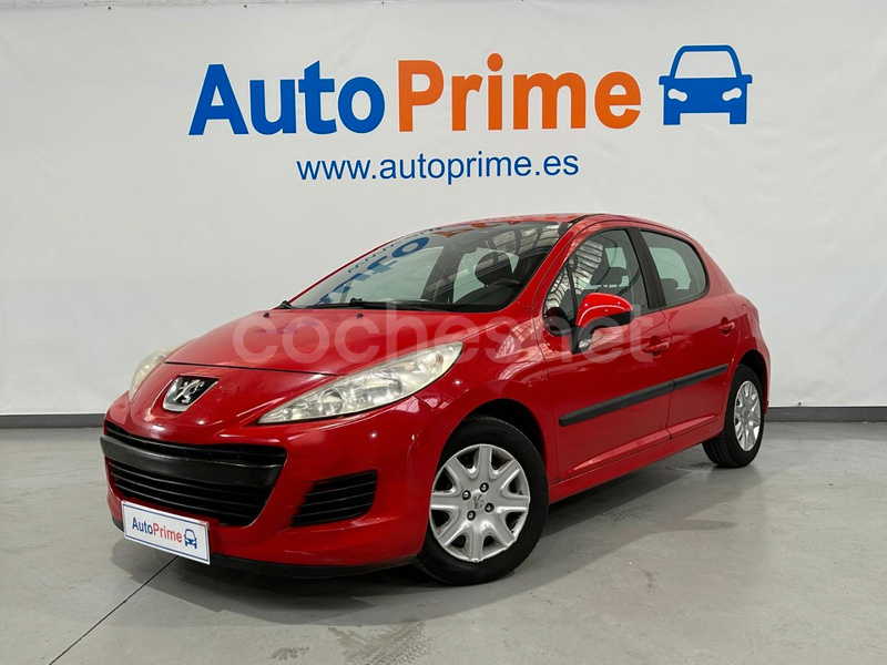 PEUGEOT 207 Confort 1.4 75