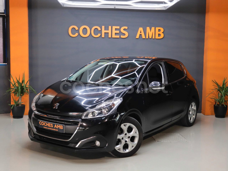 PEUGEOT 208 STYLE 1.6 BlueHDi