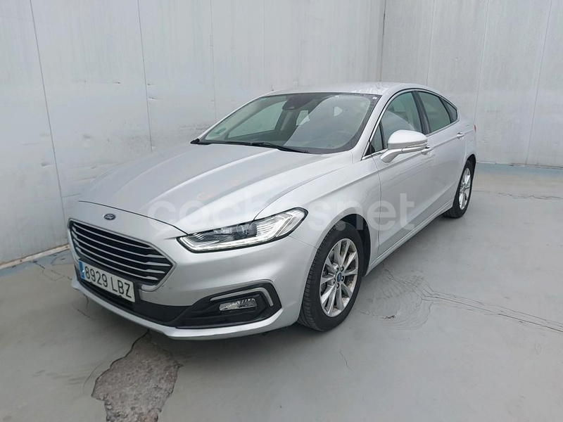 FORD Mondeo 2.0 TDCi Titanium 235