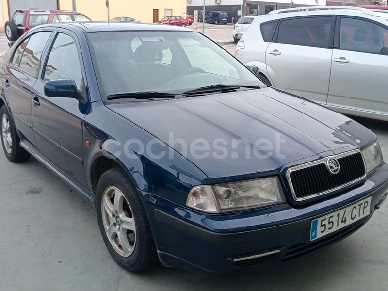 SKODA Octavia 1.8 SLX 20V