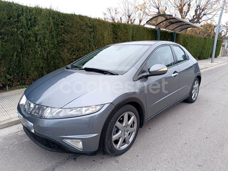 HONDA Civic 1.8 iVTEC Sport