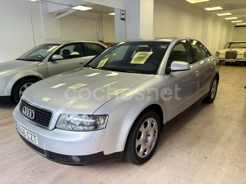 AUDI A4 1.8 T