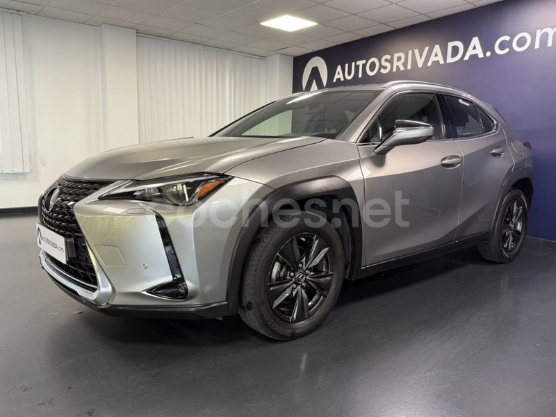 LEXUS UX 2.0 250h Business City