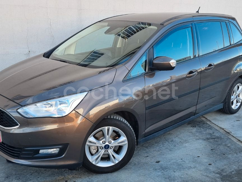 FORD Grand C-Max 1.5 TDCi Trend