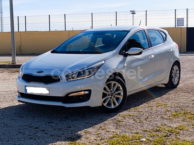 KIA cee'd 1.4 CVVT Drive