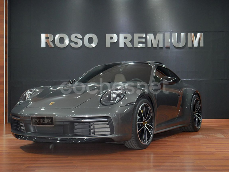 PORSCHE 911 Carrera