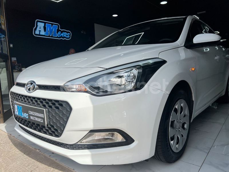 HYUNDAI i20 1.2 MPI Essence