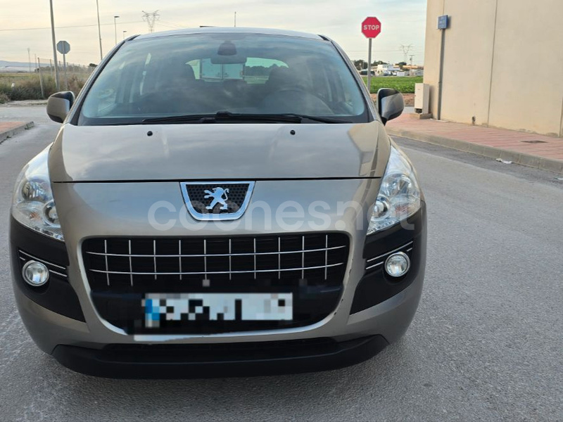 PEUGEOT 3008 Access 1.6 HDI 115 FAP
