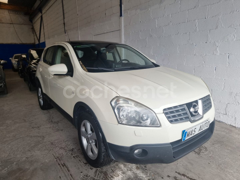 NISSAN QASHQAI 2.0 dCi TEKNA 4x2