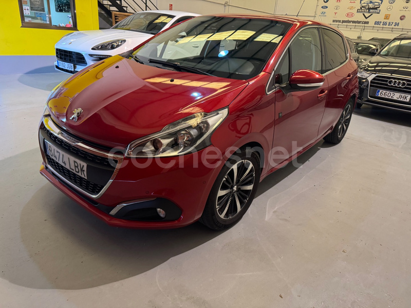 PEUGEOT 208 Signature PureTech EAT6