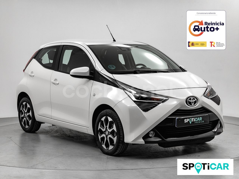 TOYOTA Aygo 1.0 70 xplay