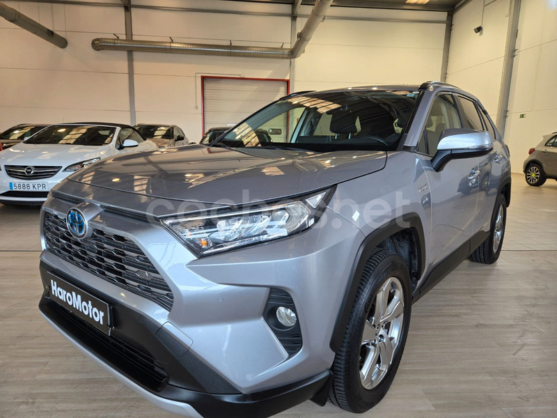 TOYOTA Rav4 2.5l 220H Advance