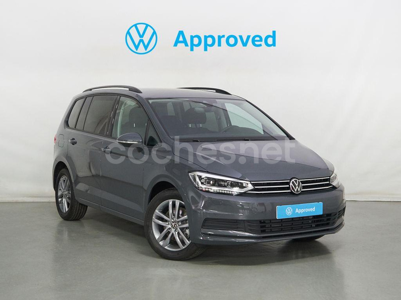 VOLKSWAGEN Touran Life 1.5 TSI DSG