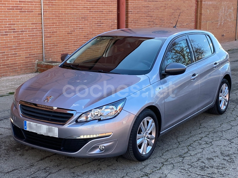 PEUGEOT 308 Style 1.6 BlueHDi 100