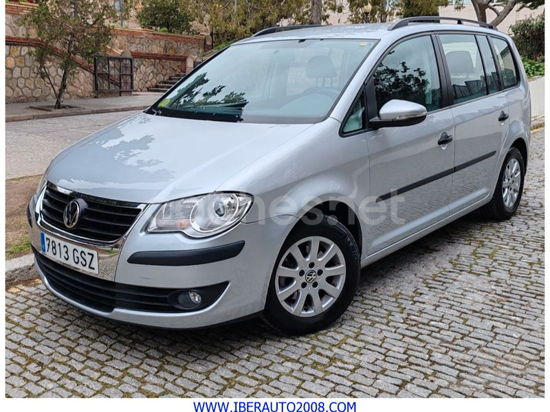 VOLKSWAGEN Touran 1.9 TDI DPF Bluemotion Advance