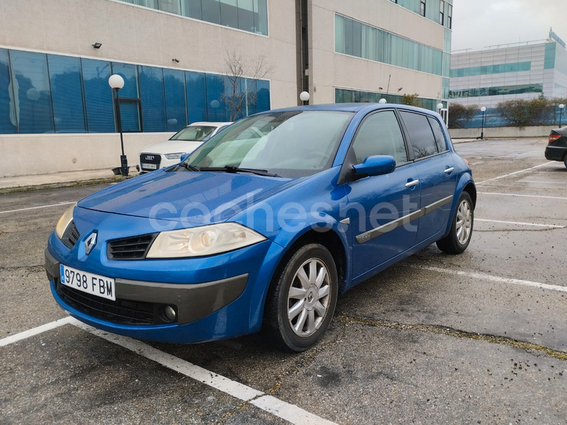 RENAULT Mégane Confort Dynamique 1.6 16v