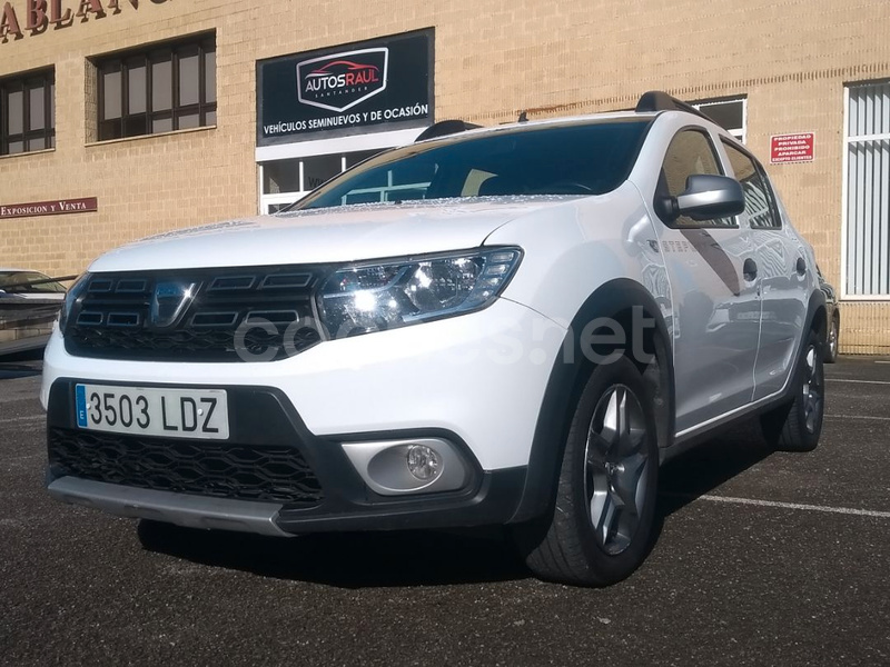 DACIA Sandero Stepway Comfort Blue dCi