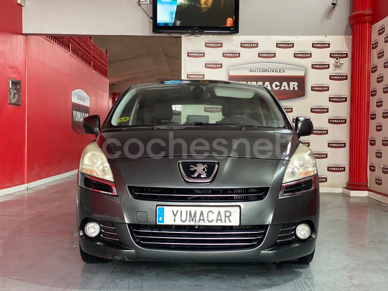 PEUGEOT 5008 Active 2.0 HDI 150 FAP