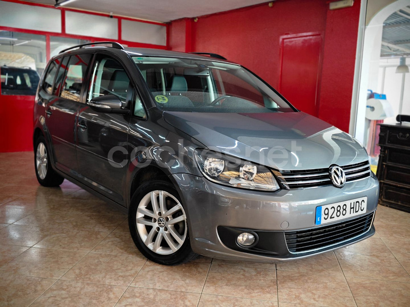 VOLKSWAGEN Touran 1.6 TDI DSG Edition