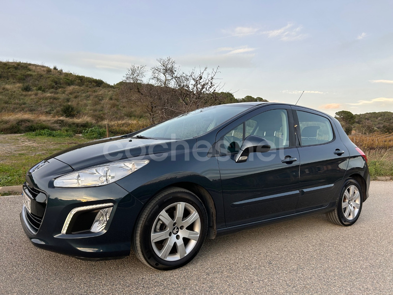 PEUGEOT 308 Active 1.6 VTi 120