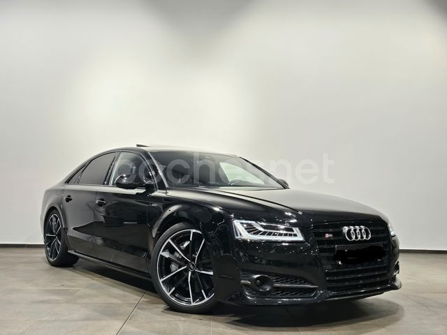 AUDI S8 plus 4.0 TFSI quattro tiptronic