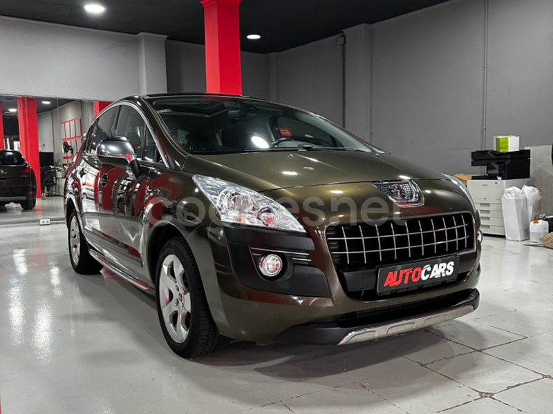 PEUGEOT 3008 Premium 1.6 HDI 110 FAP CMP