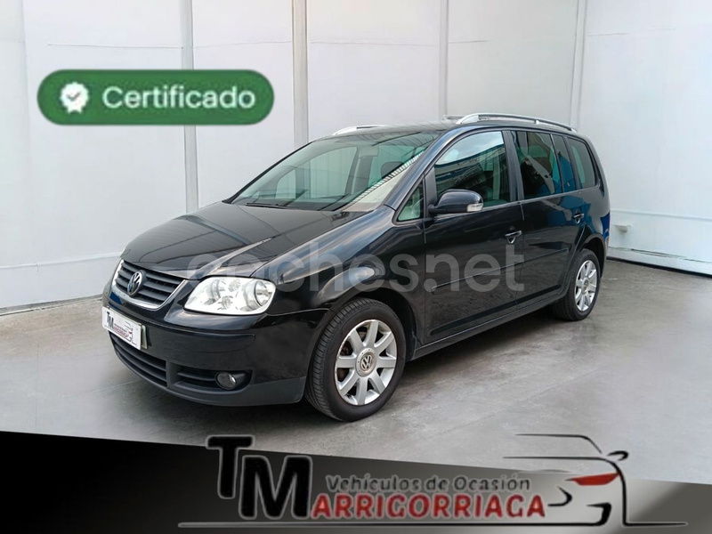 VOLKSWAGEN Touran 1.6 FSI CONCEPTLINE